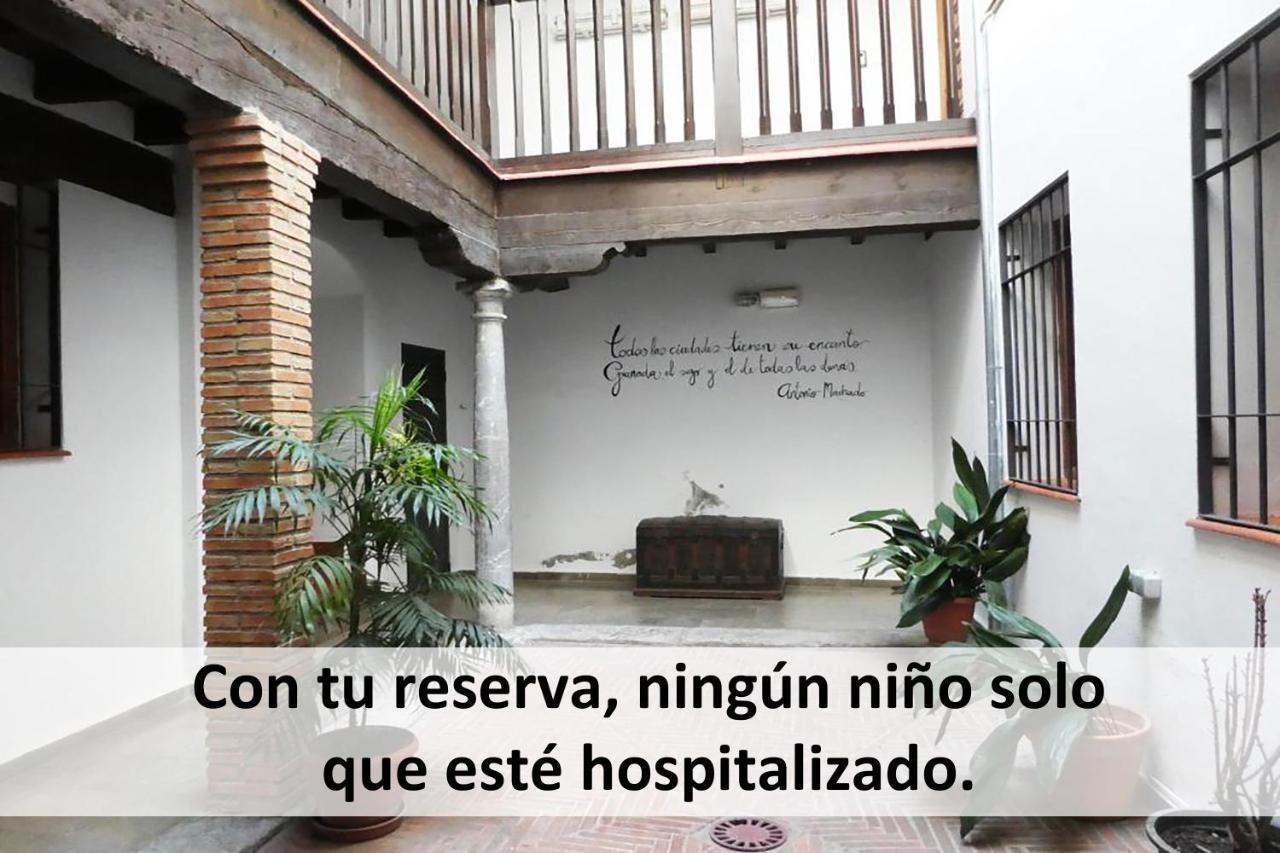 Apartamentos Nahira Suites 3000 Granada Luaran gambar